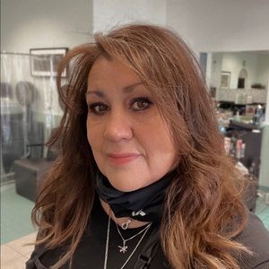 Meet your Posher, Annette